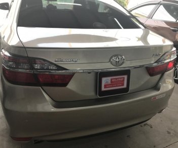 Toyota Camry 2.5Q 2015 - Bán Camry 2.5Q 2015 màu nâu vàng