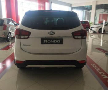 Kia Rondo GMT 2018 - Cần bán Kia Rondo GMT đời 2018, màu trắng, giá ưu đãi nhất thị trường