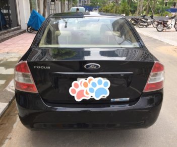 Ford Focus 2011 - Cần bán gấp Ford Focus đời 2011 màu đen, 345 triệu