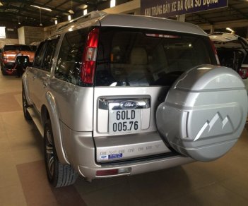 Ford Everest 2012 - Bán xe Everest số sàn, máy dầu, đời 2012 đăng ký 2013