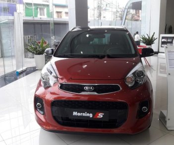 Kia Morning S AT 2018 - Bán Kia Morning S AT sản xuất năm 2018, màu đỏ, giá 390tr