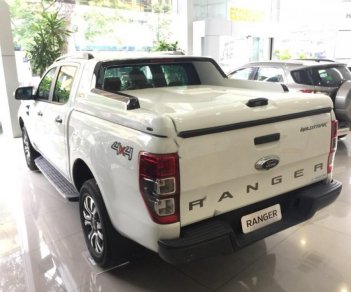 Ford Ranger Wildtrak 3.2L 4x4 AT 2018 - Bán xe Ford Ranger Wildtrak 3.2L 4x4 AT năm 2018, màu trắng, nhập khẩu nguyên chiếc