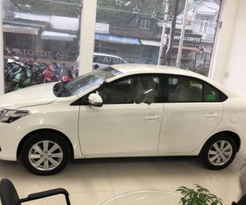 Toyota Vios 1.5E 2018 - Cần bán xe Toyota Vios 1.5E năm sản xuất 2018, màu trắng