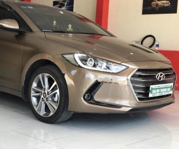 Hyundai Elantra 2.0 2017 - Bán Hyundai Elantra 2.0 đời 2017 như mới