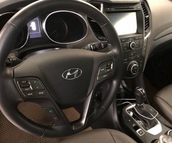Hyundai Santa Fe 2016 - Bán xe Hyundai Santa Fe máy dầu SX 2016, màu đen