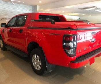 Ford Ranger 2.2L XLS AT 2016 - Cần bán xe Ford Ranger 2.2L XLS AT sản xuất năm 2016, màu đỏ, nhập khẩu nguyên chiếc