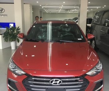 Hyundai Elantra Sport 2018 - Bán xe Hyundai Elantra Sport năm sản xuất 2018, màu đỏ