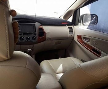 Toyota Innova G 2007 - Bán Toyota Innova G đời 2007, màu vàng