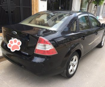 Ford Focus 2011 - Cần bán gấp Ford Focus đời 2011 màu đen, 345 triệu