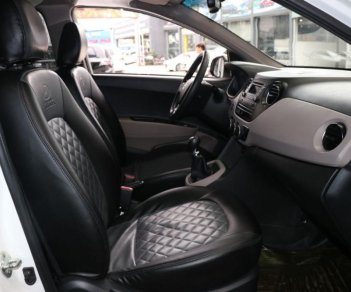 Hyundai Grand i10 1.2MT 2015 - Bán Hyundai Grand i10 1.2MT năm 2015, màu trắng, xe nhập