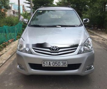 Toyota Innova 2010 - Bán Toyota Innova đời 2010, màu bạc, 425 triệu