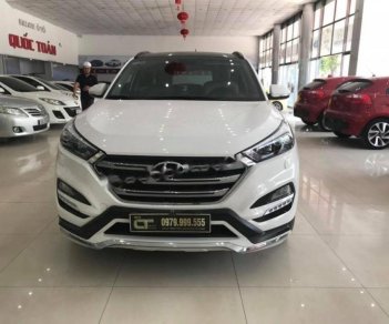 Hyundai Tucson 2.0 ATH 2016 - Bán Hyundai Tucson 2.0 ATH sản xuất 2016, màu trắng, xe nhập số tự động, giá chỉ 895 triệu