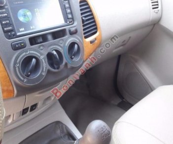 Toyota Innova G 2010 - Cần bán Toyota Innova G sản xuất 2010, màu bạc giá cạnh tranh