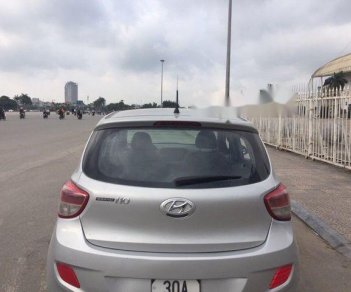 Hyundai Grand i10   2015 - Cần bán xe Hyundai Grand i10 đời 2015, màu bạc, xe nhập chính chủ, 290tr