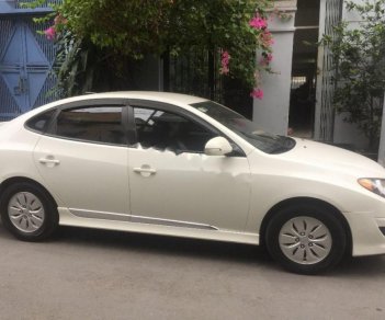 Hyundai Avante 1.6 MT 2013 - Bán xe Hyundai Avante 1.6 MT đời 2013, màu trắng, giá tốt