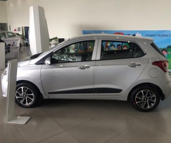 Hyundai Grand i10 1.2 MT 2018 - Bán Grand i10 1.2 MT HB giảm giá đến 50tr + Tặng nhiều phụ kiện hấp dẫn