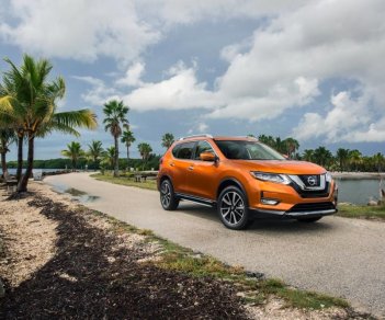 Nissan X trail 2.0 SL 2WD 2018 - Bán xe Nissan X trail 2.0 SL 2WD sản xuất 2018, màu vàng cam, giao xe tháng 8 /2018. Liên hệ ngay