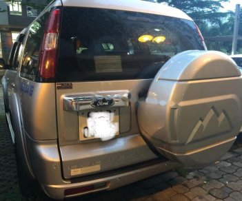 Ford Everest 2.5MT 2012 - Cần bán xe Ford Everest 2.5MT năm 2012, 559 triệu