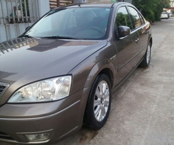 Ford Mondeo 2004 - Bán Ford Mondeo SX 2004 biển HN. Chính chủ tôi con gái sử dụng chạy rất ít nên xe còn đẹp và mới 95%