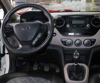 Hyundai Grand i10 1.2MT 2015 - Bán Hyundai Grand i10 1.2MT năm 2015, màu trắng, xe nhập