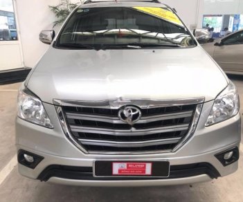 Toyota Innova 2.0G 2015 - Bán Toyota Innova 2.0G 2015, màu nâu