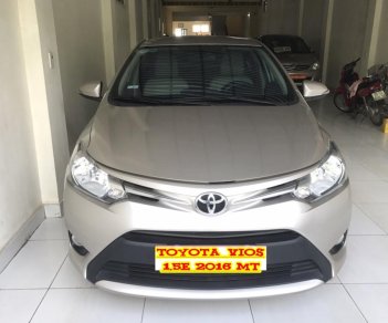 Toyota Vios 1.5 E 2016 - Bán Toyota Vios 1.5 E sản xuất năm 2016, màu vàng giá cạnh tranh