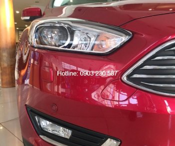 Ford Focus Mới   Titanium Ecoboots 2018 - Xe Mới Ford Focus Titanium Ecoboots 2018