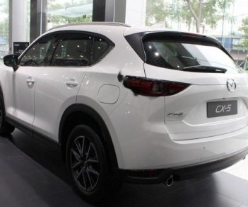 Mazda CX 5 2.5 AT 2WD 2018 - Bán ô tô Mazda CX 5 2.5 AT 2WD đời 2018, màu trắng, giá chỉ 999 triệu