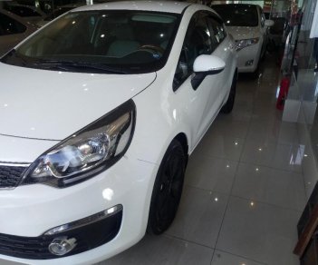 Kia Rio 1.4 AT 2015 - Cần bán gấp Kia Rio 1.4 AT năm 2015, màu trắng, nhập khẩu Hàn Quốc  