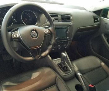 Volkswagen Jetta 1.4AT 2018 - Cần bán Volkswagen Jetta 1.4AT năm sản xuất 2018, xe nhập