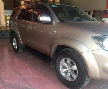 Toyota Fortuner V 2008 - Bán Toyota Fortuner V 2008, màu vàng số tự động