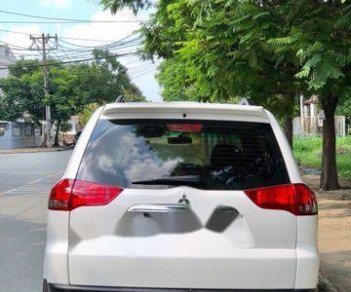 Mitsubishi Pajero 2015 - Bán Mitsubishi Pajero sản xuất 2015, màu trắng