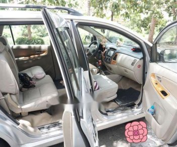 Toyota Innova 2011 - Bán Toyota Innova sản xuất năm 2011, màu bạc, giá chỉ 436 triệu