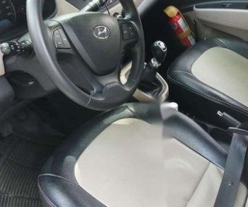 Hyundai Grand i10 2016 - Bán xe Hyundai Grand i10 2016, màu trắng số sàn, 390 triệu