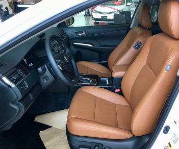 Toyota Camry 2.5Q 2018 - Bán Toyota Camry 2.5Q giá tốt, hỗ trợ vay đến 90%, lãi xuất ưu đãi, nhận xe ngay