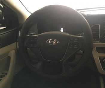 Hyundai Sonata 2015 - Bán xe Hyundai Sonata sản xuất năm 2015, màu trắng, nhập khẩu Hàn Quốc, 768 triệu