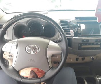 Toyota Fortuner V 2012 - Bán Toyota Fortuner V đời 2012, màu xám (ghi), giá chỉ 760 triệu