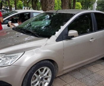 Ford Focus 1.8 MT 2009 - Cần bán Ford Focus 1.8 MT đời 2009 còn mới, giá chỉ 270 triệu