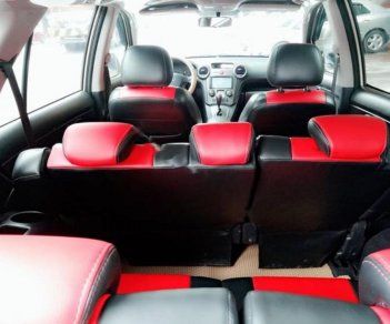 Kia Carens SXAT 2011 - Cần bán lại xe Kia Carens SXAT 2011, màu vàng giá cạnh tranh