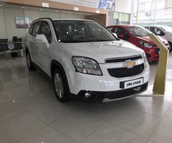 Chevrolet Orlando LT 1.8 2018 - Cần bán xe Chevrolet Orlando LT 1.8 đời 2018, màu trắng, giá tốt