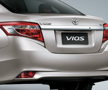 Toyota Vios E 2018 - Cần bán xe Toyota E đời 2018 số sàn. Liên hệ 0941836688