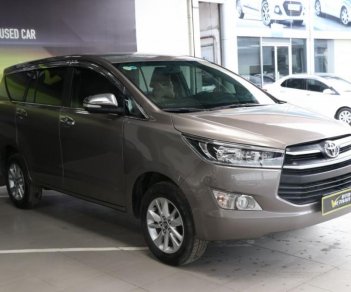 Toyota Innova E 2.0MT 2017 - Bán Toyota Innova E 2.0MT đời 2017 giá cạnh tranh