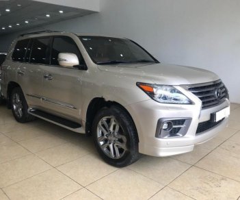 Lexus LX 570 2015 - Bán Lexus LX 570 năm sản xuất 2015, màu vàng, nhập khẩu nguyên chiếc