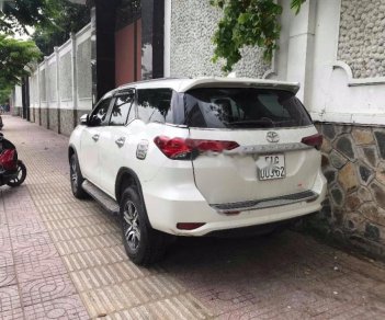 Toyota Fortuner 2.4G 4x2 MT 2017 - Cần bán gấp Toyota Fortuner 2.4G 4x2 MT sản xuất 2017, màu trắng, nhập khẩu nguyên chiếc