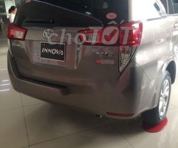 Toyota Innova 2017 - Bán Toyota Innova năm sản xuất 2017, 720 triệu