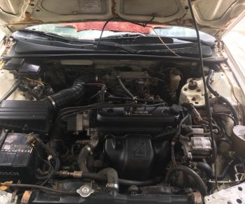 Honda Accord 1990 - Cần bán gấp Honda Accord năm sản xuất 1990, màu trắng, nhập khẩu