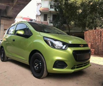 Chevrolet Spark 2018 - Bán Spark 2018, mua xe tháng 05 tặng ngay 40 triệu tiền mặt và còn hơn thế