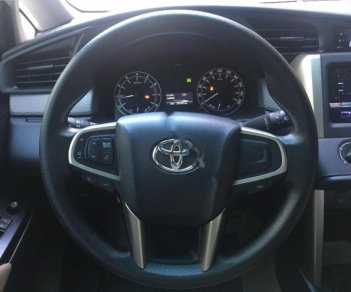 Toyota Innova 2.0 E 2016 - Cần bán lại xe Toyota Innova 2.0 E 2016