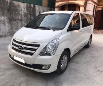 Hyundai Grand Starex 2.5 MT 2016 - Cần bán Hyundai Grand Starex 2.5 MT 2016, màu trắng, xe nhập số sàn