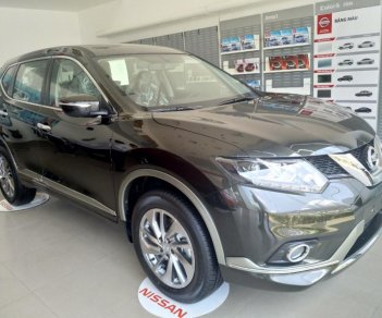 Nissan X trail SL 2018 - Bán xe Nissan X trail SL sản xuất 2018, màu xanh lục, giá chỉ 943 triệu